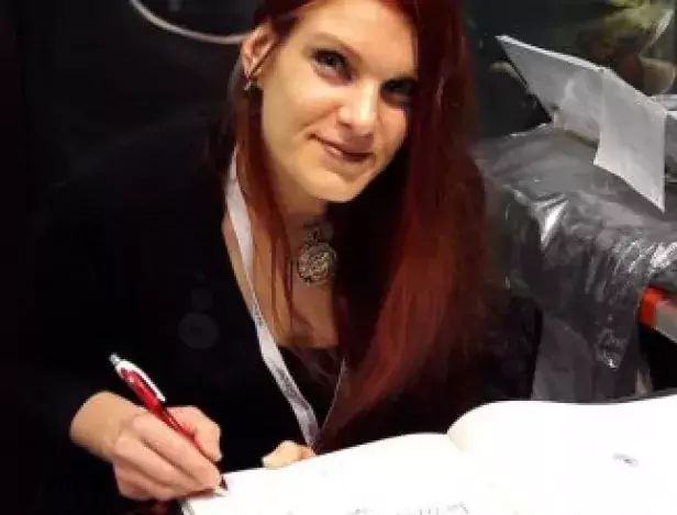 1-senyphine-en-dedicace-324x400